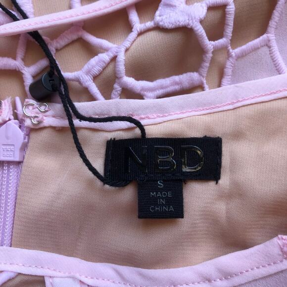 NBD Camari Lace Up Midi Dress Pink Zip Back Adjustable Shoulder Strap Small NWT - Picture 10 of 13